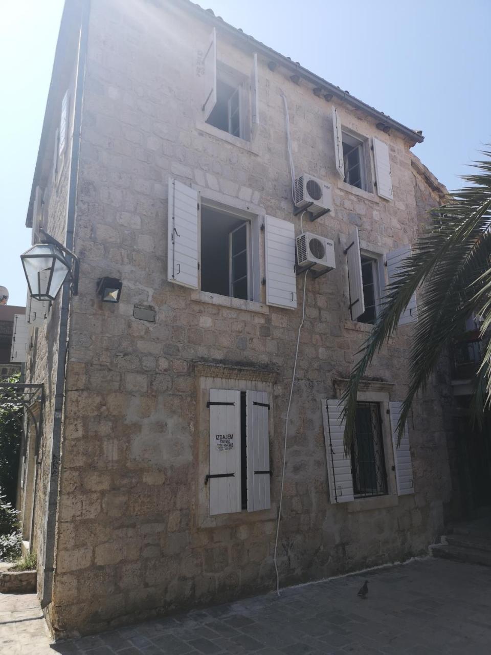 Hostel Michel Budva Extérieur photo