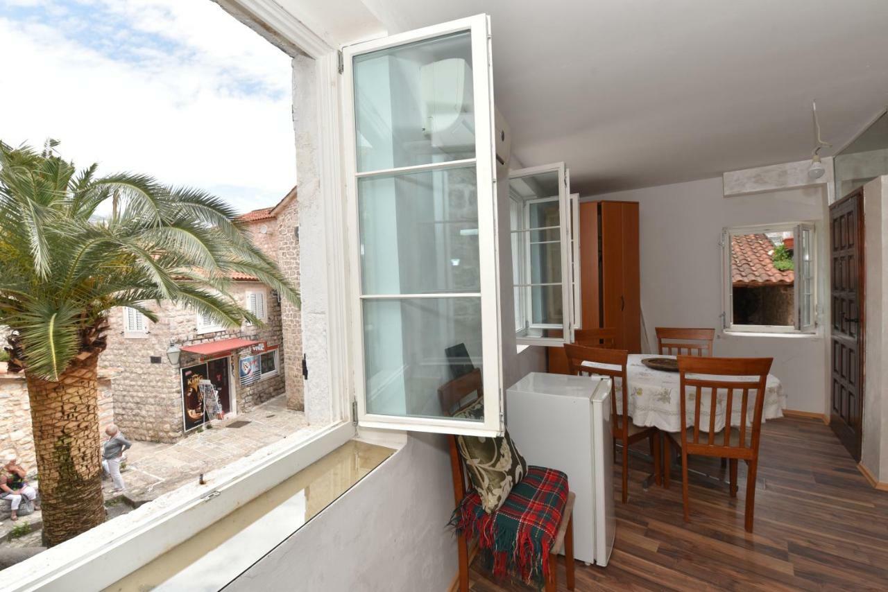 Hostel Michel Budva Extérieur photo