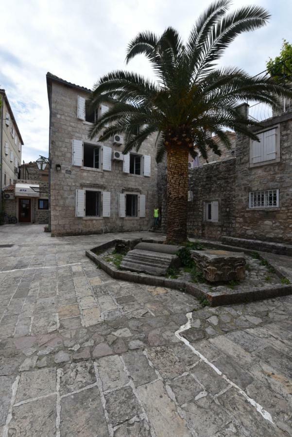 Hostel Michel Budva Extérieur photo