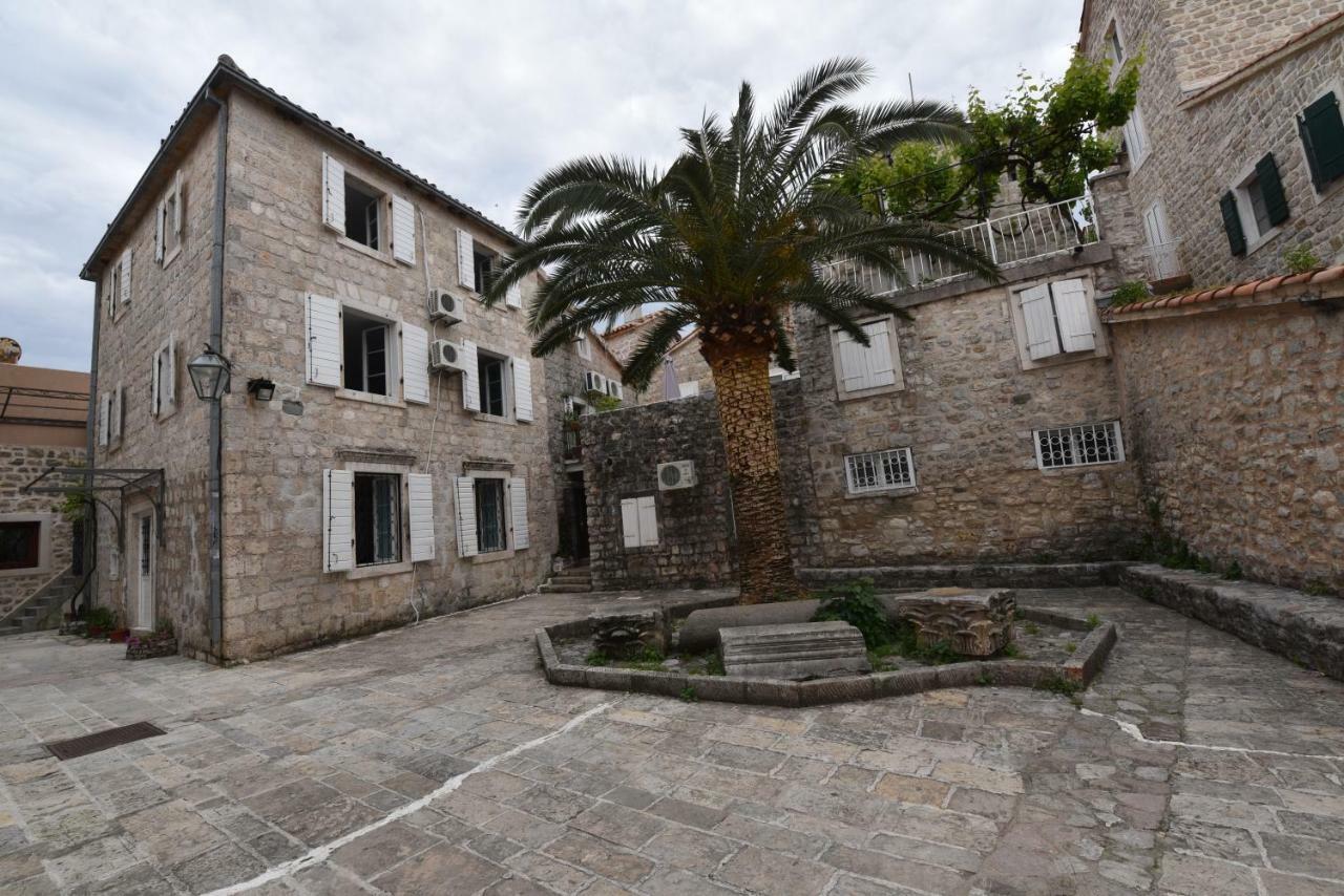 Hostel Michel Budva Extérieur photo