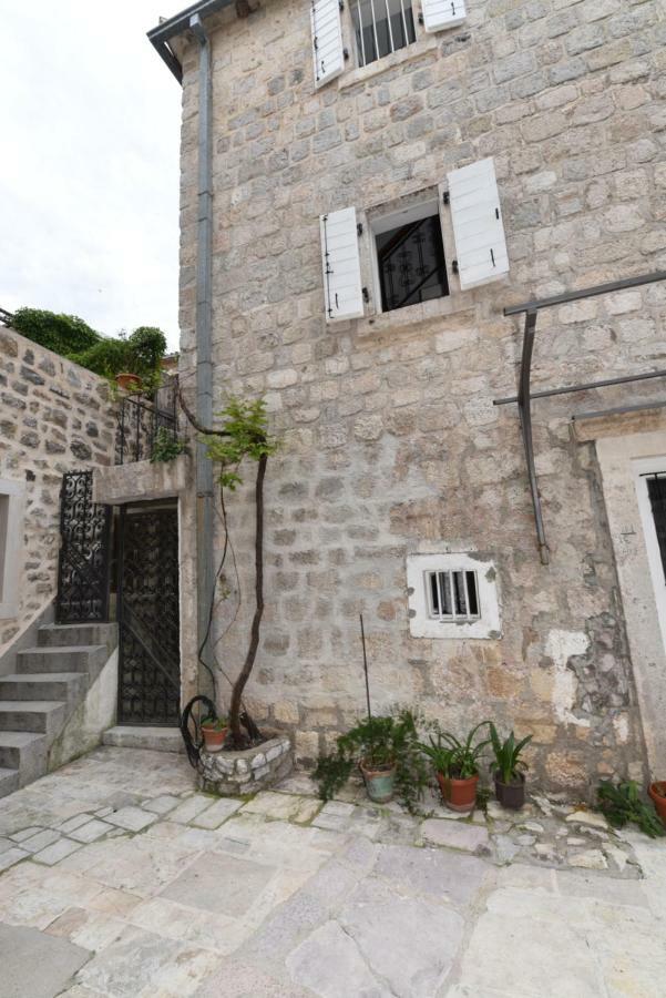 Hostel Michel Budva Extérieur photo