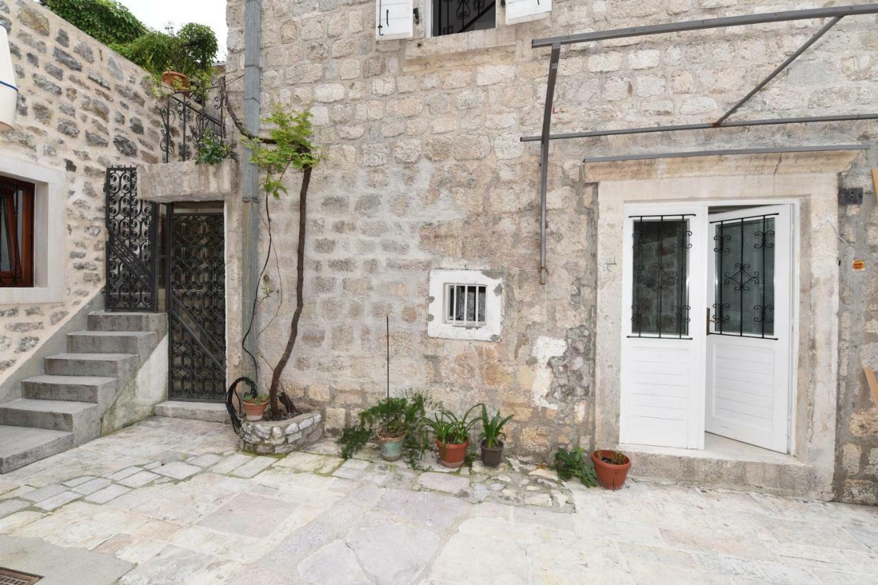Hostel Michel Budva Extérieur photo