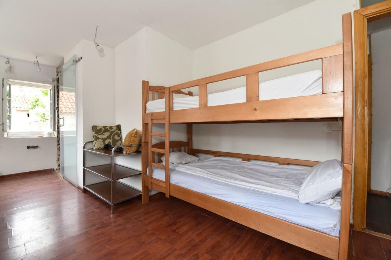 Hostel Michel Budva Extérieur photo
